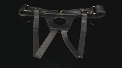 TaRiss's ディルド固定用パンツ 吸盤付き 調整可能 本革